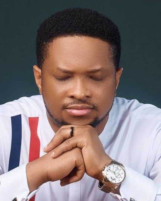Lawrence Oyor Biography